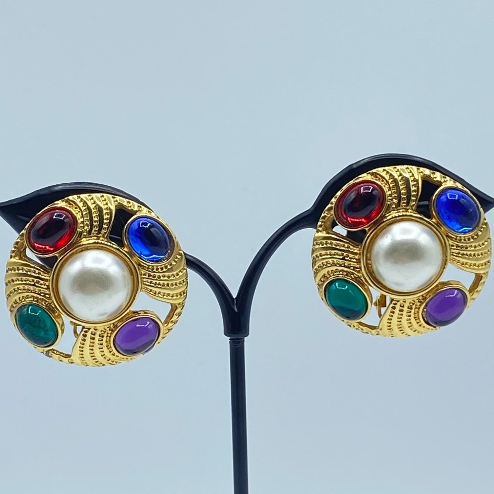 Vintage Gripoix Style Clip On Earrings Gold Tone Pearl Multicolor Glass Cabochon